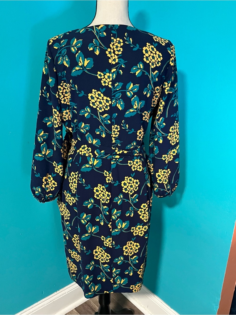 J. Crew 6 Golden Floral Wrap Dress in 365 Crepe Navy Blue Yellow - Picture 7 of 8